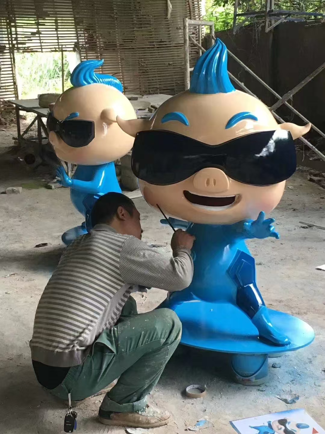 重慶玻璃鋼雕塑制作/>
<blockquote class=